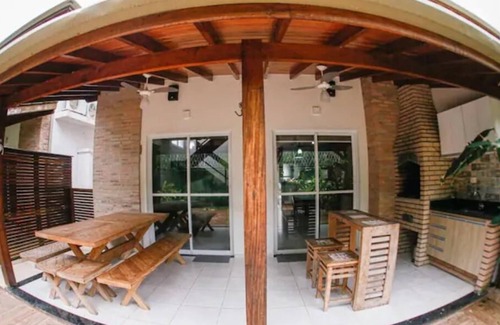 Praia do Pauba House | House with pool, in a condominium with complete leisure and direct access to the beach