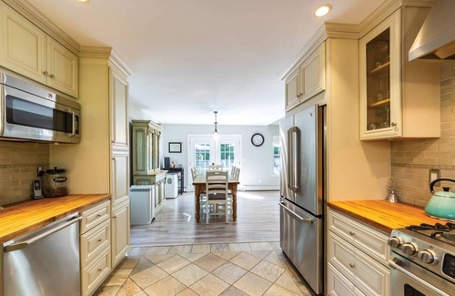 Clearwater Beach House | House with pool in private beach community