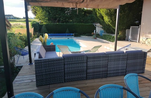 Groisy House | House with pool-large enclosed grounds-trampoline