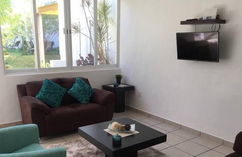 Valle Dorado House | House with Pool near the Beach CTE69