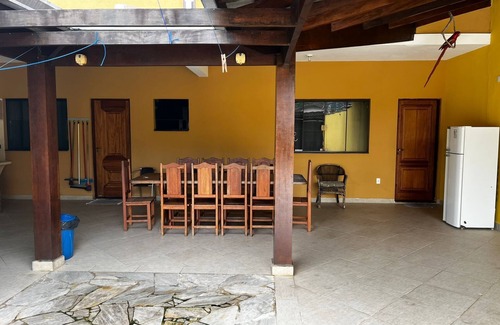 Martim de Sa House | House with pool on Martins Sá beach