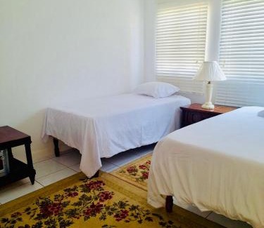 Mango Walk Apartment | House with pool, shops, 3mins from Montego Bay Airport and near Beach Strip
