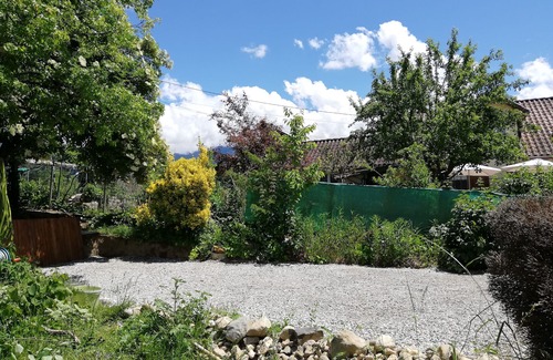 Brie-et-Angonnes House | House with private pool between countryside & mountains