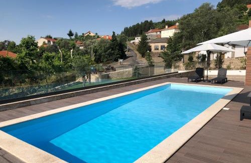 Portela de Santa Eulalia House | House with Private Pool in Cabeceiras de Basto - 250 m²
