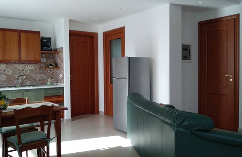 Trecastagni House | House with private pool.