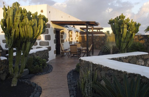 Guime House | House with private pool in Lanzarote