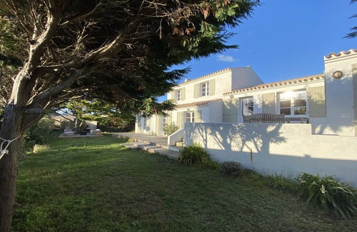 Ile d'Yeu House | House with sea view - Plage Vieilles - 4 bedrooms - sleeps 8