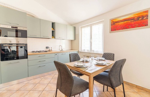 Carasco Apartment | {House with small garden and wifi} the house has a parking space.