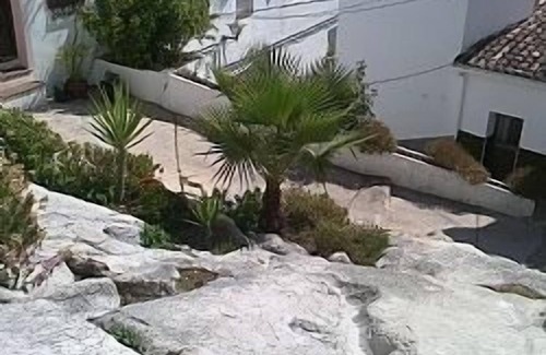 Montejaque House | House with Spectacular Mountain Views and Shared Pool