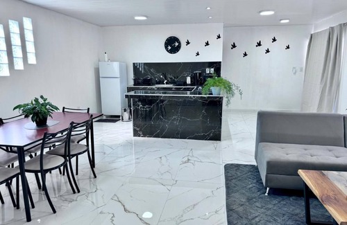 Posadas House | House with swimming pool, barbecue area and large patio