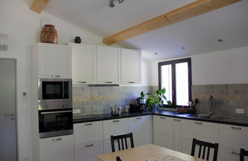 Cadenet House | House with swimming pool and enclosed garden, in the heart of the Bastide du Laval olive-growing estate