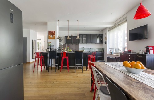 Zola - Pressense House | House with terrace 10Chb 10min heart of Lyon