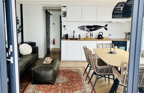 Oud Ade Boat Rental | Houseboat: "De Walvis" with tender. 6p 4+ 2 kids