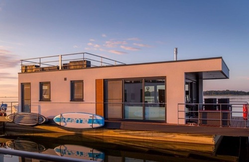 Ribnitz Apartment | Houseboat for 4 guests with 45m² in Ribnitz-Damgarten (251367)
