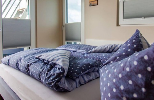 Ribnitz Boat Rental | Houseboat in Ribnitz Damgarten