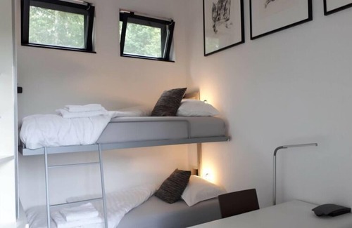 Giethoorn Apartment | Houseboat Intermezzo