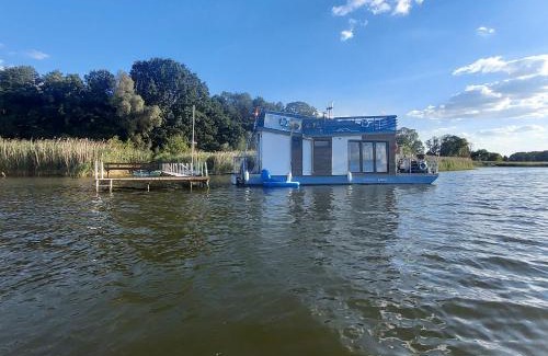 Sława Apartment | Houseboat Izabela