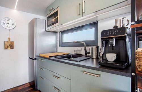 Knieper Nord House | Houseboat Seeadler Stralsund with Sea View, Private Terrace and Sauna