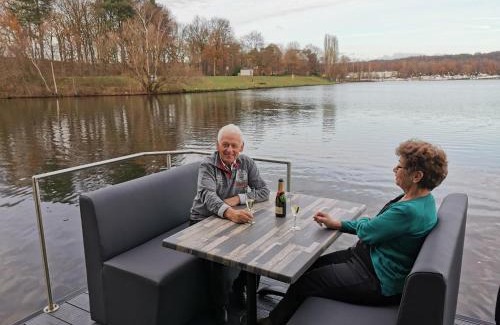 Middelaar House | Houseboats Mookerplas