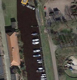 Sumar Boat Rental | Houseboot solcamastraat 24 c