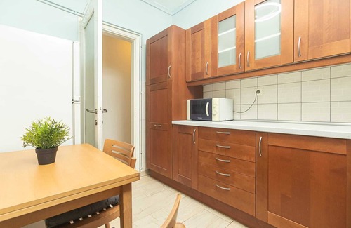Thessaloniki City Centre Apartment | Houseloft Rotunda Escape