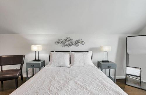 South Lebanon House | Housepitality - Little River Trails
