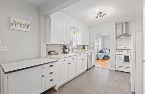 Newark House | Housepitality - Newark Friends and Family House