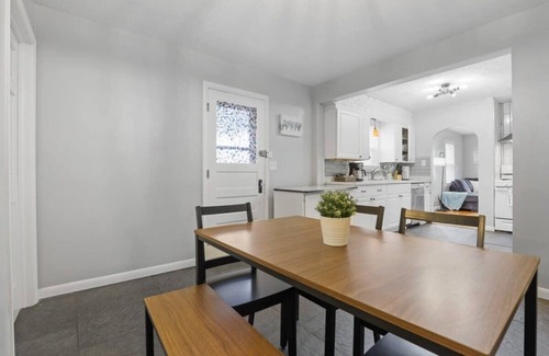 Newark House | Housepitality - Newark Friends and Family House