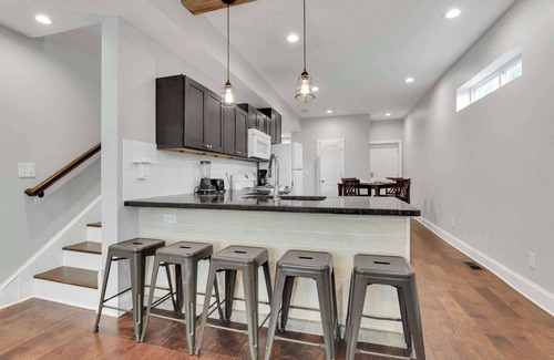 West Columbus House | Housepitality - The Urban Roost 2