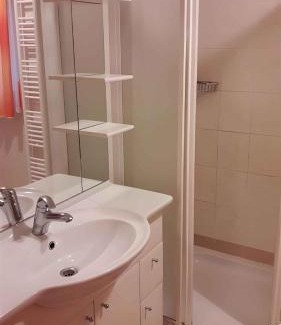 Gorenja Vas pri Smarjeti Apartment | Houses and Apt in Smarjeske Toplice Kranjska Krain 26042