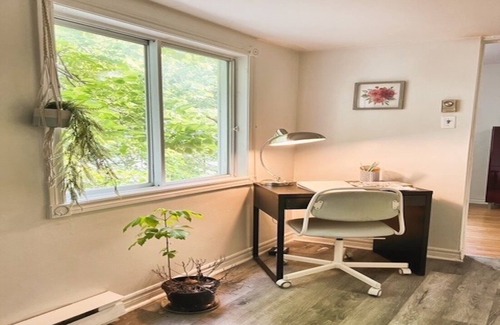 Cote-Saint-Paul House | Housetown - close subway - animal accepted !