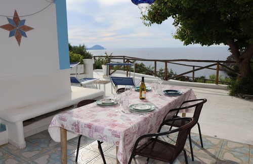Le Forna House | houseVictoria BOUTIQUE terrace, swimming pool,panorama