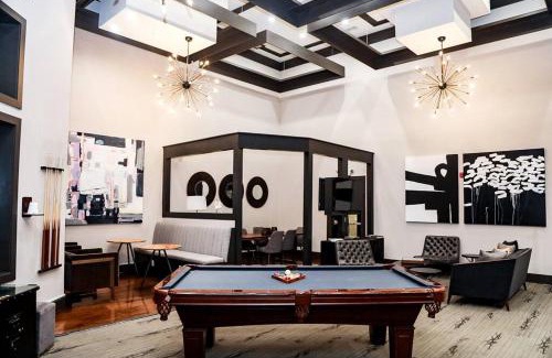 Washington Ave./ Memorial Park Apartment | Houston Gem Walk to Dine & Shop