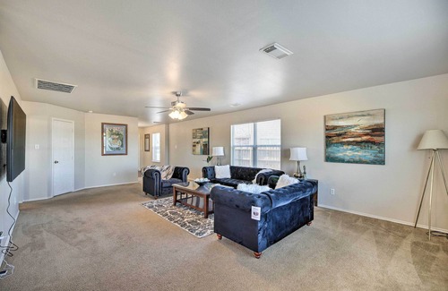 Northeast Houston House | Houston Getaway Near Downtown & Theme Parks!