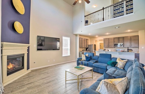 Northeast Houston House | Houston Home w/Private Yard - 16 Mi to Dtwn