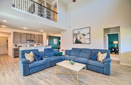 Northeast Houston House | Houston Home w/Private Yard - 16 Mi to Dtwn