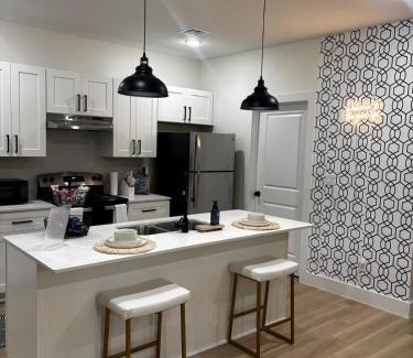 Southeast Houston Apartment | Houston Luxury 2bd Apartment