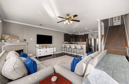 Cypress House | Houston Staycation Heated Pool Theater Room Family