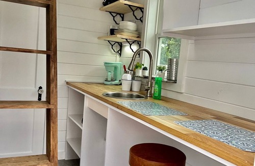 North Houston House | Houston Tiny Home Micro Home, Amazing Home Stay