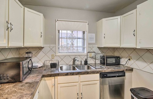 Southeast Houston House | Houston Vacation Rental w/ Private Yard!