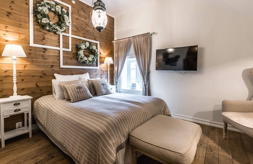 Brekstad Hotel | Hovde Gård