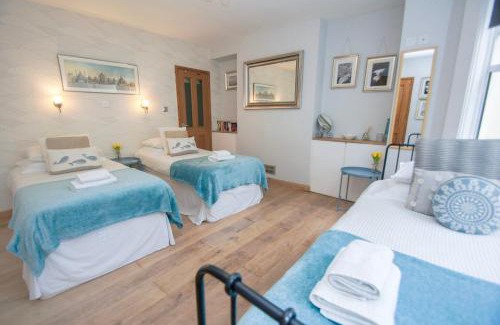 Hove Apartment | Hove Hut Actually - By Brighton Holiday Lets