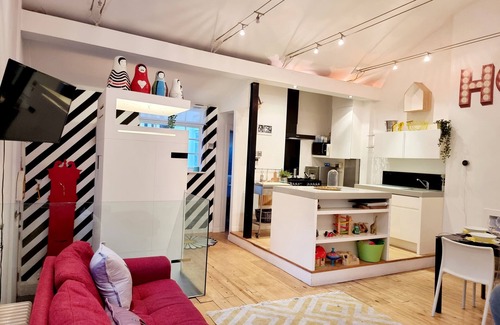 Hove Cottage | Hove Seaside Cottage, Sleeps 8, 2 Mins to Seafront