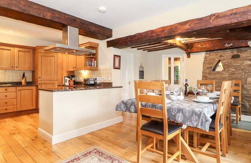 Braithwaite Cottage | HOW END, family friendly, character holiday cottage in Braithwaite