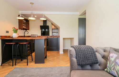 Welton Cottage | HOW HILL FARM COTTAGE, pet friendly, with a garden in Greystoke
