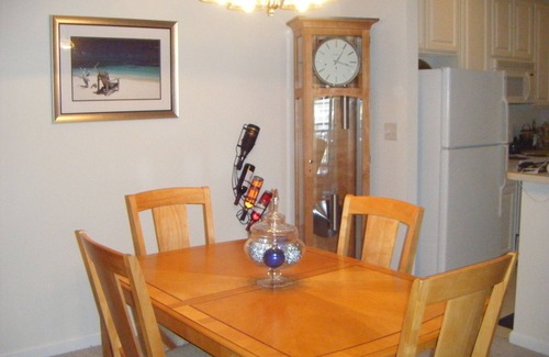 Rehoboth Beach Condo | How Style & Low Rates - Close to the Beach and Shopping