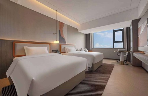 Guandu Hotel | Howard Johnson by Wyndham Life Kunming Guandu Hotel