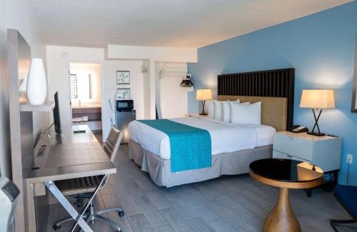 Clearwater Hotel | Howard Johnson by Wyndham Clearwater - Dunedin