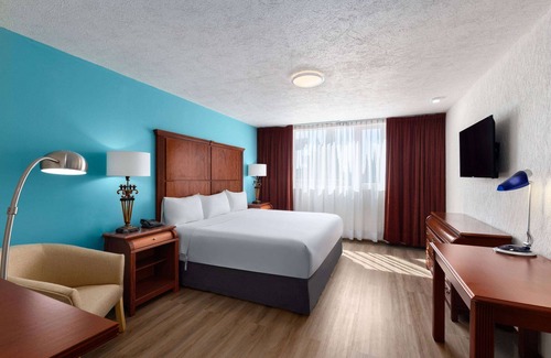 Toluca Hotel | Howard Johnson by Wyndham Toluca