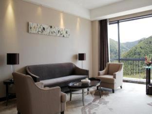 Meixian Hotel | Howard Johnson Changsheng Plaza Meizhou